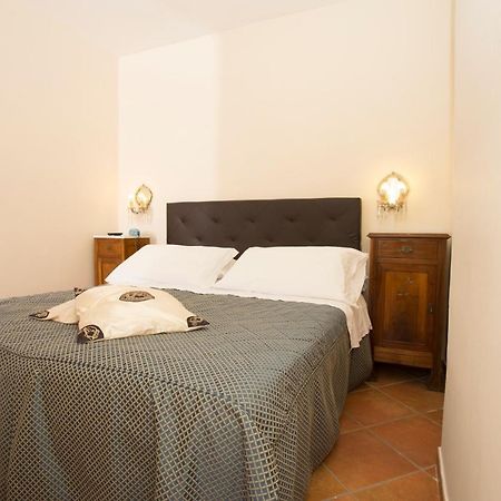 Hotel Villa Serena Castellammare di Stabia Exterior photo